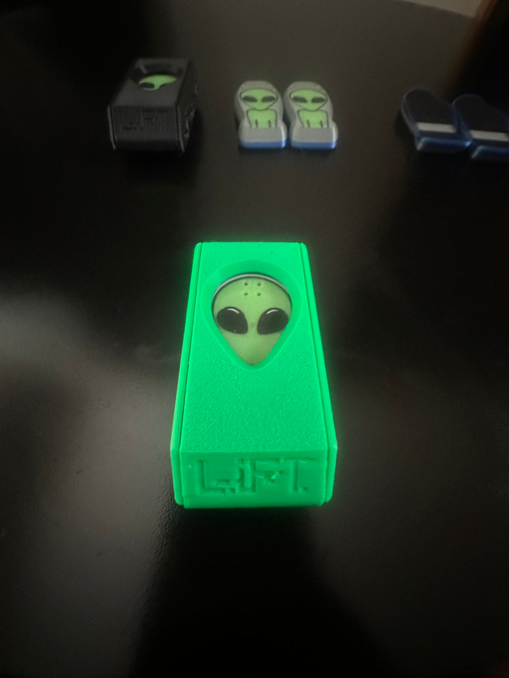 Kickflip Magnetic Fidget
